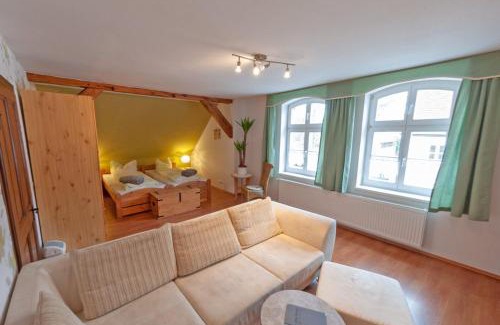 Furstlich Drehna Casa | Alte Schule Café und Pension