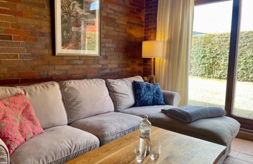 Großmorsum Apartamento | Altes Friesenhaus Scheune