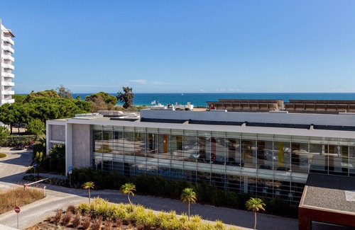 Torralta Apartamento | ALTIDO Lovely 1-bed flat w/ balcony overlooking the sea