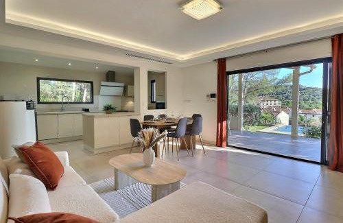 Ventabren Casa | Altinea - Family Home with Infinity Pool
