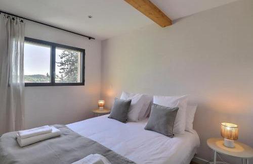 Ventabren Casa | Altinea - Family Home with Infinity Pool