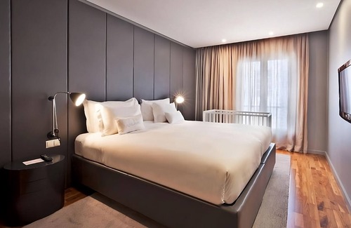 Santo Antonio Hotel | Altis Prime:Close to Avenida da Liberdade, Kitchen, Onsite Jacuzzi, Pet-Friendly