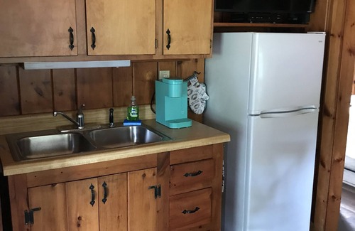 Alton Bay Cabaña | Alton Bay 2 Bed Room Cottage with Dock