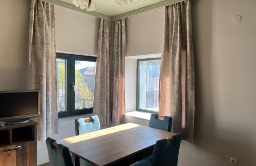 Shabla Casa | Altona North