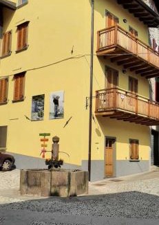 Laveno Apartamento | Altopiano del sole