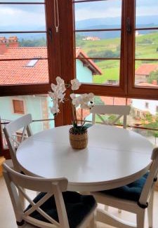 Udias Apartamento | Altos de la Hayuela, a 7 min de Comillas