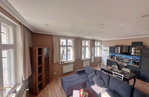 Zittau Apartamento | Altstadt Apartment Zittau - stilvolle familienfreundliche Ferienwohnung 78qm am Zittauer Museum und Zittauer Gebirge im Herzen der Oberlausitz mit eigenem Parkplatz ideal zum Wandern im Dreiländereck