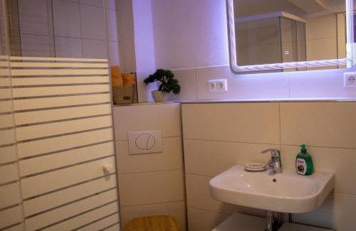 Haldensleben Apartamento | Altstadtidyll 60qm - Central - Parking - Washer
