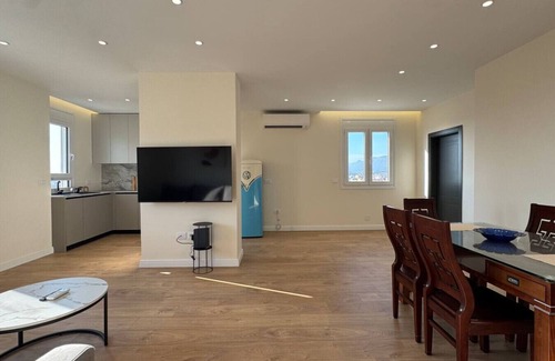 Tirana Apartamento | Altura Apartment by Kondo Stays