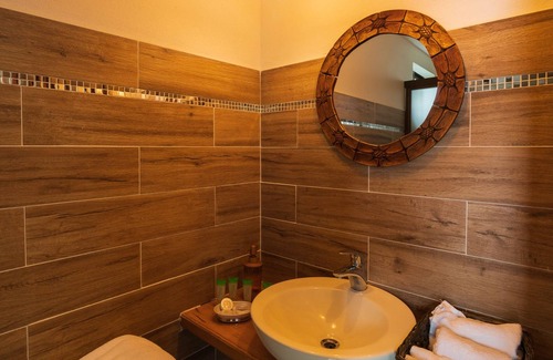 Poasito Hotel | Altura Hotel