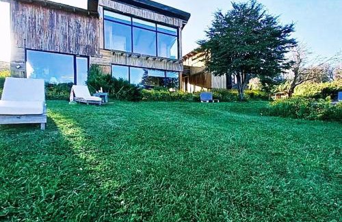 Lanin National Park Chalet De Esquí | Alucinante Casa en Montaña con Pileta, Jacuzzi y Vista a San Martín de los Andes