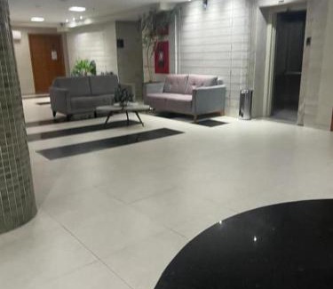 Palmeiras Apartamento | Alugo 1 Suite 210 no Mont Blanc