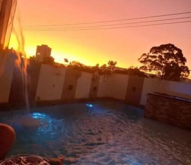 Mogi das Cruzes Casa | Alugo espaço com piscina + Jacuzzi!