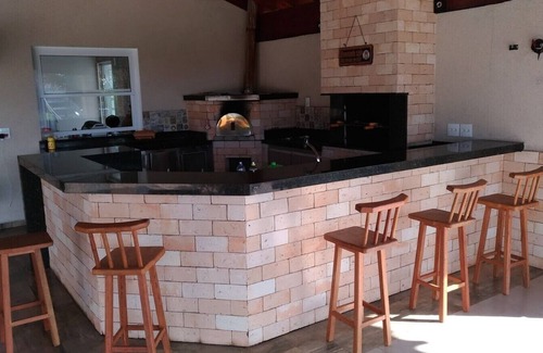 Mendonca Casa | Alugue Lindo Rancho no Terras da Barra