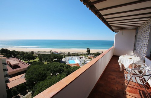 Torralta Apartamento | Live the dream. El Algarve dream by the beach