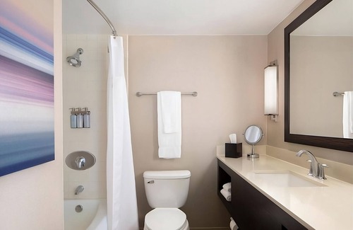 Milpitas Hotel | Always a Great Idea To Unwind! Short Drive to Museum of Local History