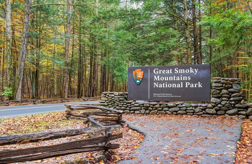 Gatlinburg - Pigeon Forge Cabina | Always an Adventure by Jackson Mountain Rentals