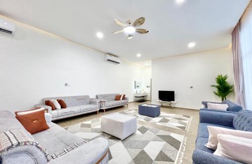 Barka Chalet De Esquí | Alzahiya Chalet