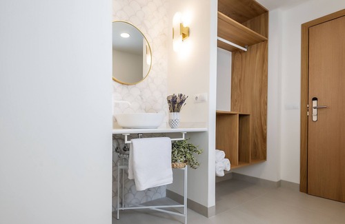 Conil de la Frontera City Center Casa | Alzocaire Boutique