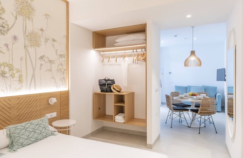 Conil de la Frontera City Center Casa | Alzocaire Boutique