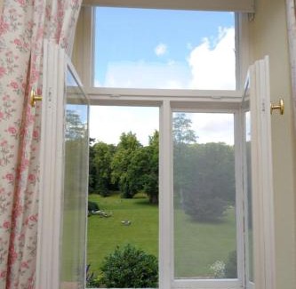 Oberhof Apartamento | Am Park