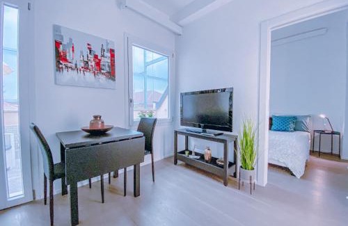 De Angeli Apartamento | AM65 SUITE - 16 min Duomo Terrazzo Parcheggio