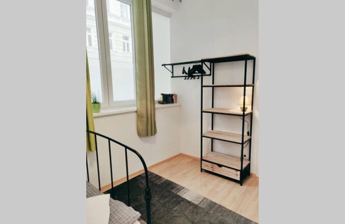 Nikolsdorf Apartamento | AMADEUS - tram station to the OPERA 2 mins away