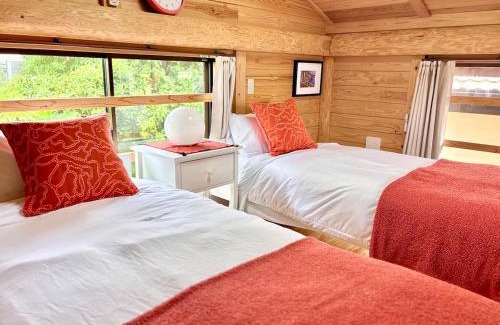 Amakusa Casa | Amakusa Log House with Sea and Sunset View