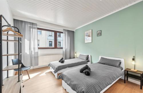 Kaiserslautern Apartamento | Amalfi A06 - für 6 PP - 3 Zi - 6 Betten - Terrasse inkl smart TV