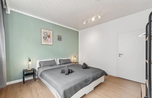 Kaiserslautern Apartamento | Amalfi A06 - für 6 PP - 3 Zi - 6 Betten - Terrasse inkl smart TV