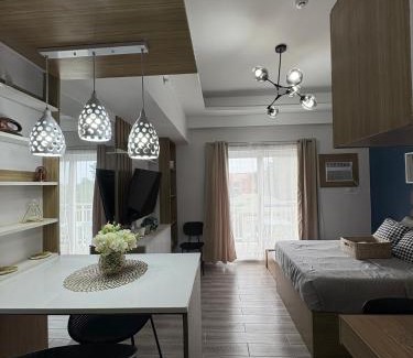 Mactan Export Processing Zone Apartamento | Amani 311 Suites - Double bed with Single Pull Out Bed