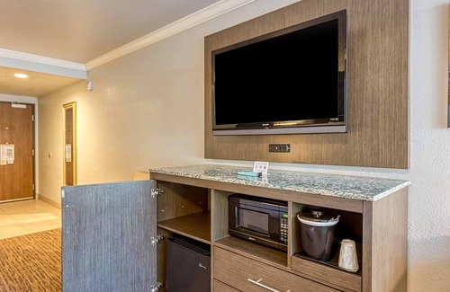 Ventura Hotel | Amanzi Hotel, Ascend Hotel Collection