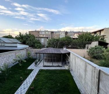 Erebuni Apartamento | Amar Guest House