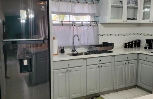 Dover Apartamento | Amaryl The Dream St Lawrence Gap 2BR condo with pool