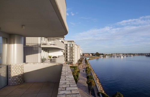 Newcastle Apartamento | Amaya - 2 bedroom holiday apartment