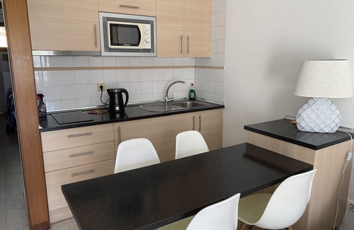 Caleta de Fuste Apartamento | Hermoso apartamento en planta baja ubicado en un complejo tranquilo con vistas al mar