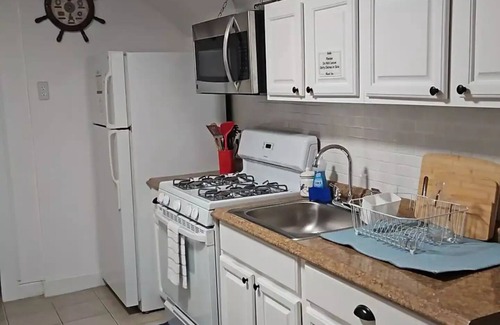 Hillside Casa | Amazed 3 Bd Hillside House
