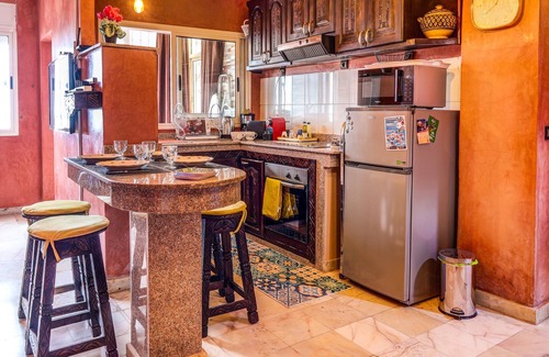 Cite Al Mohammadi Apartamento | Apartamento-Tradicional-Baño para personas con movilidad reducida-Vista a la ...
