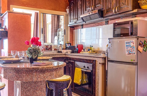Cite Al Mohammadi Apartamento | Apartamento-Tradicional-Baño para personas con movilidad reducida-Vista a la ...