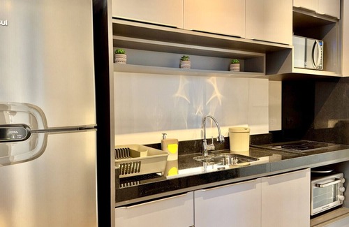 Matriz Apartamento | Amazing 1-bedroom apartment with living room. Elysia 16a