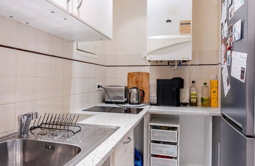 Faubourg-du-Roule Apartamento | Amazing 1 bedroom near Champs Élysées and Étoile