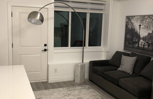 Hastings Apartamento | Amazing 1 Bedroom suite in Vancouver