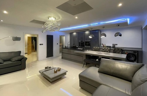 Watford Casa | Amazing 2 bedroom apartment
