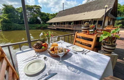 Baruti West Casa | Amazing 2 bedroom bungalow within a resort