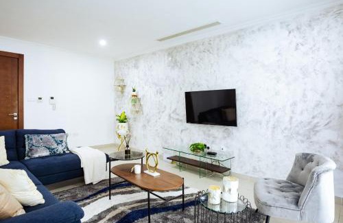 Victoria Borg Apartamento | Amazing 2 Bedroom Room Space Available