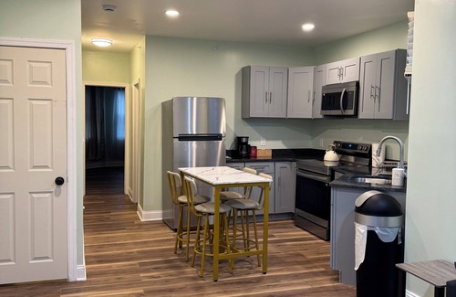 West Philadelphia Apartamento | Amazing 2-bedroom apartment with AC in Philadelphia