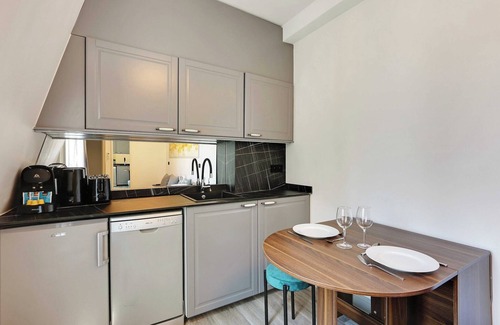 Quartier de la Roquette Apartamento | Apartamento moderno de 2 habitaciones y 6 baños con aire acondicionado - Bastille/Charonne