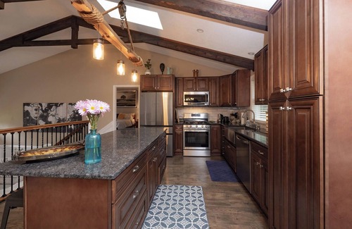 Hurdle Mills Casa | Amazing 2BR/2BA Farmhouse on 4 acres with a large pond. 4 beds total