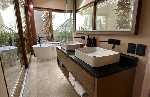 San Jose del Cabo Complejo | Amazing, 2BR contemporary Acre Resort Hacienda with private pool.