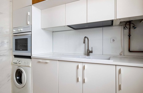 Barrio de La Latina Apartamento | Amazing 2BR in La Latina, in the heart of Madrid, by Blueground